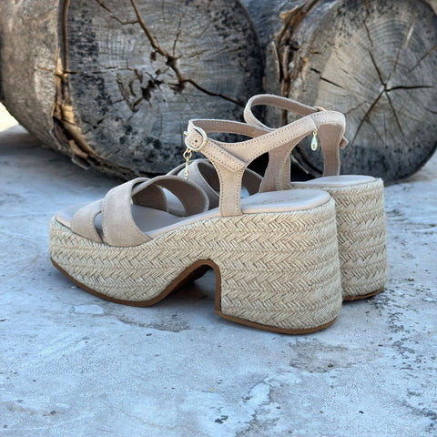 HIGH PLATFORMS