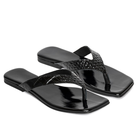 FLAT SANDALS