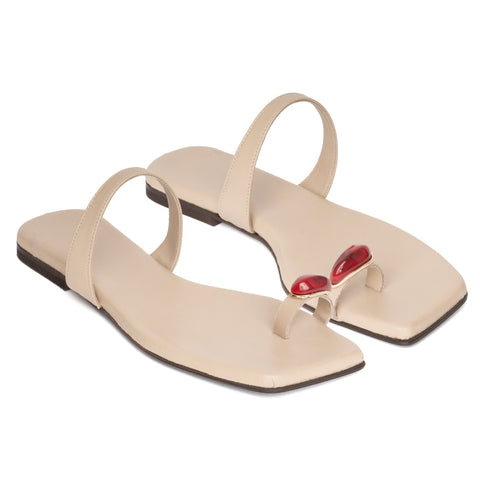 FLAT SANDALS
